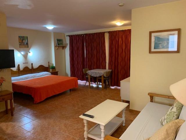 Apartamentos Turisticos Yamasol Фуэнхирола Экстерьер фото